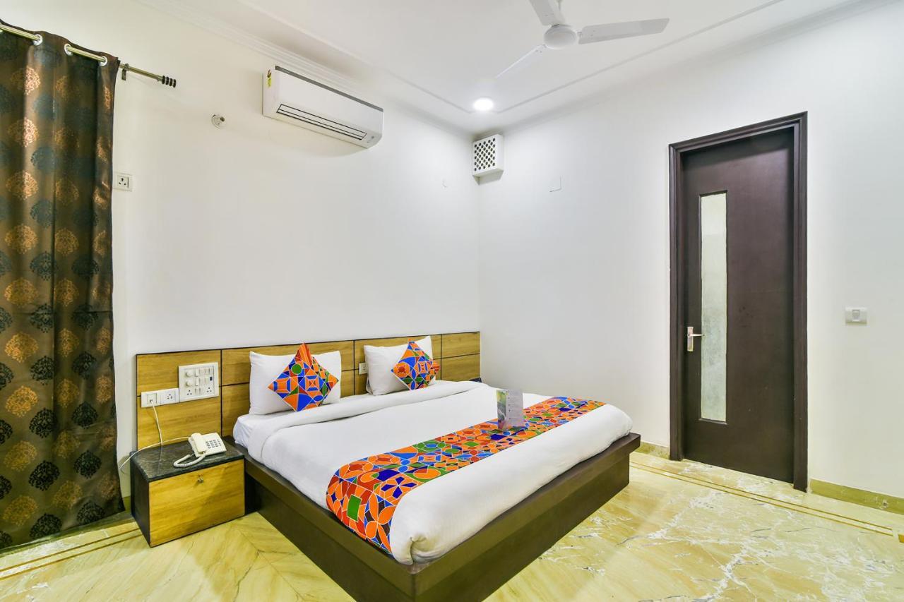 Fabhotel Rallkmas Cyber City Gurgaon Buitenkant foto